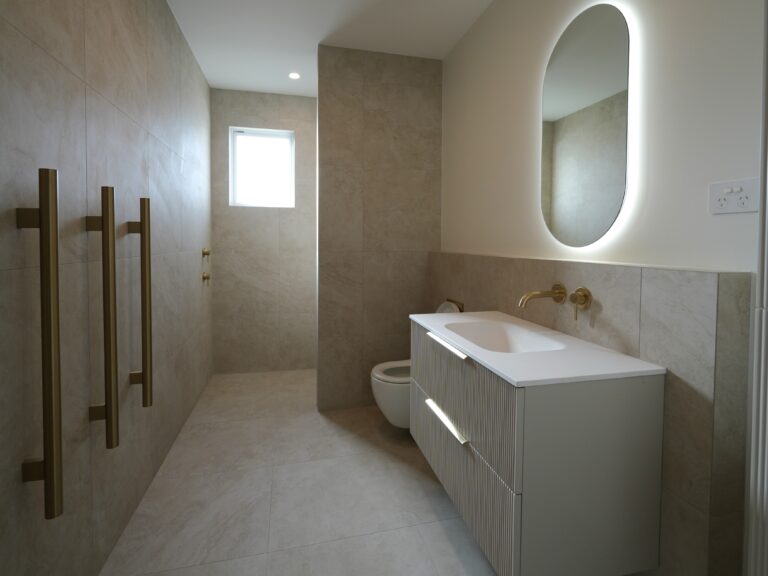Ensuite Bathroom Tiling